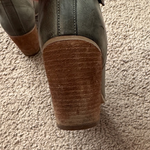 Abound Gray Ankle Boots for Women - Picture 5 of 7